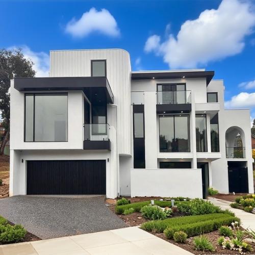 1 Harman CI, Doncaster East, Australia