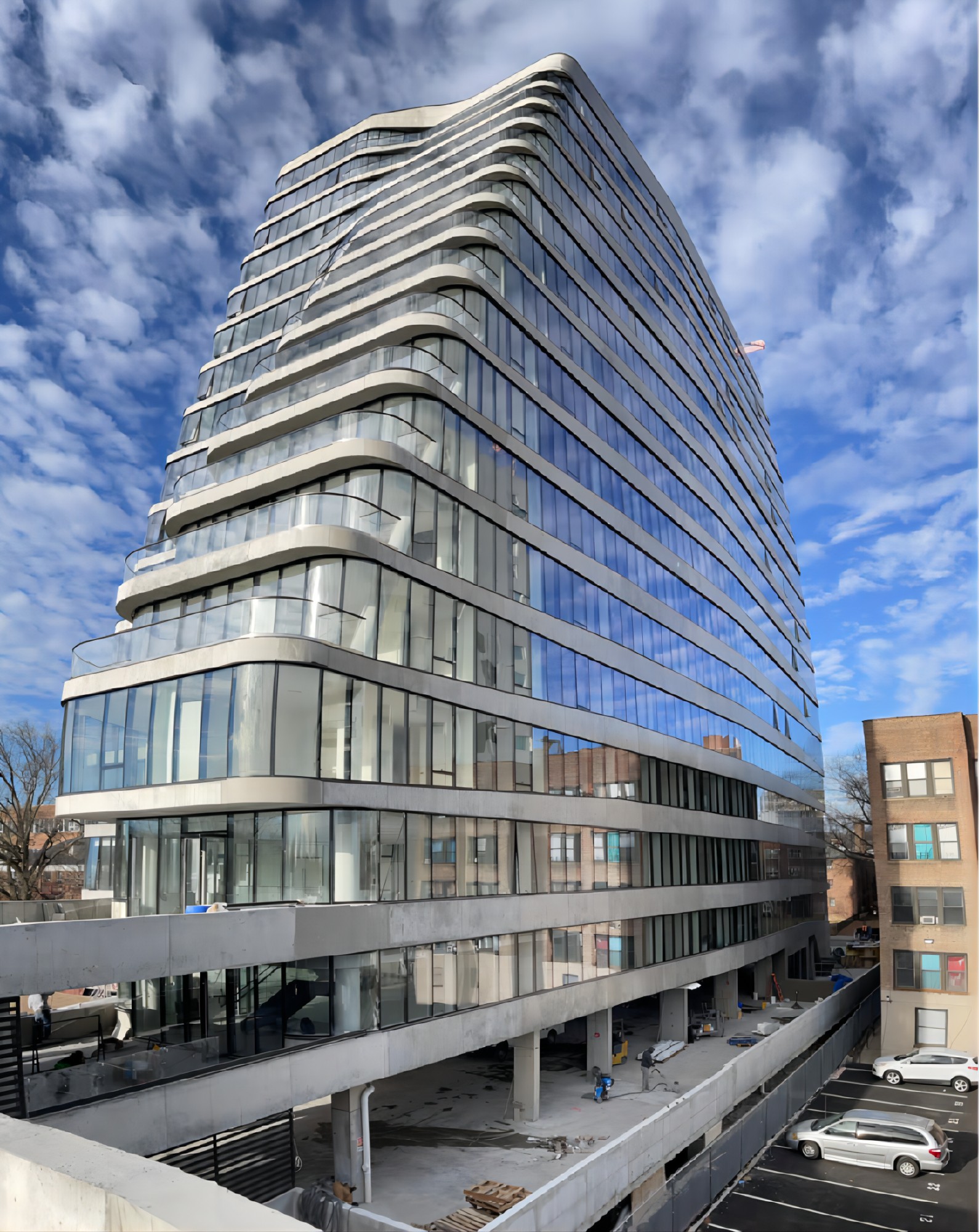 18-F Complex, America